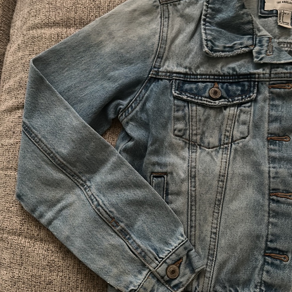 Denim jacket - Picture 2 of 4